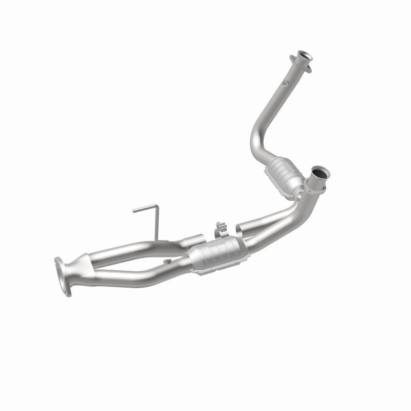 Load image into Gallery viewer, MagnaFlow Conv DF 05-06 Jeep Grand Cherokee 3.7L Y-Pipe Assembly

