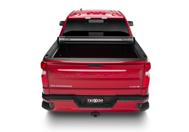 Load image into Gallery viewer, Truxedo 19-20 GMC Sierra &amp; Chevrolet Silverado 1500 (New Body) 6ft 6in Sentry Bed Cover
