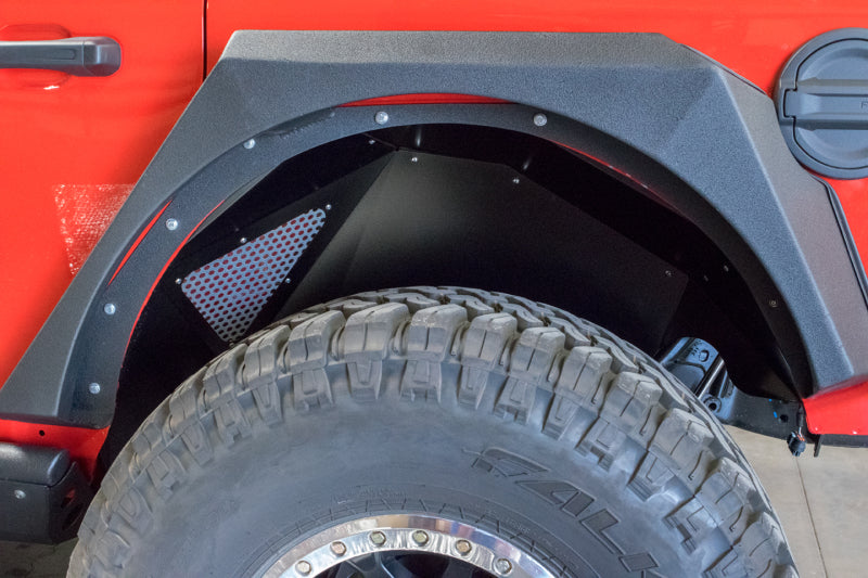 Load image into Gallery viewer, DV8 Offroad 2018+ Jeep Wrangler JL Rear Inner Fenders - Black
