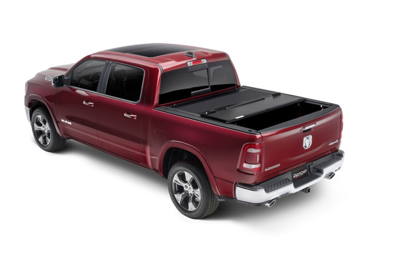 Load image into Gallery viewer, UnderCover 19-20 Ram 1500 6.4ft Armor Flex Bed Cover - Black Textured
