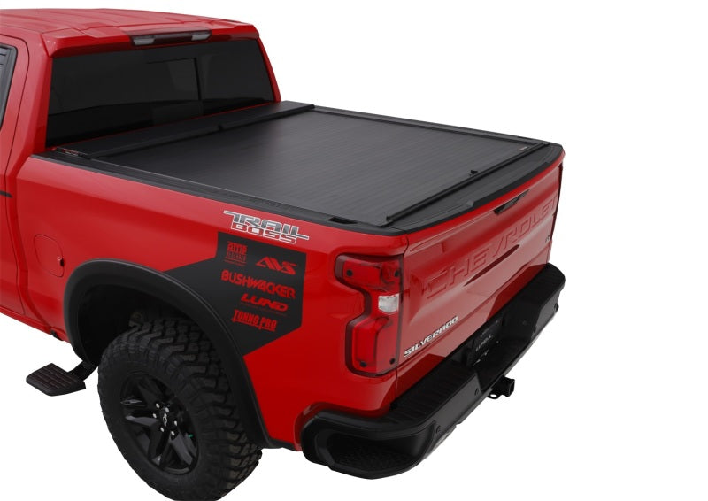 Load image into Gallery viewer, Roll-N-Lock 2019 Ford Ranger 72.7in A-Series Retractable Tonneau Cover
