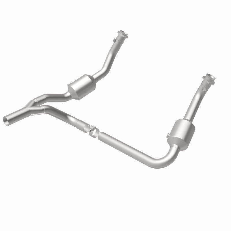 Load image into Gallery viewer, MagnaFlow 10-11 Jeep Wrangler 3.8L Direct Fit CARB Compliant Catalytic Converter
