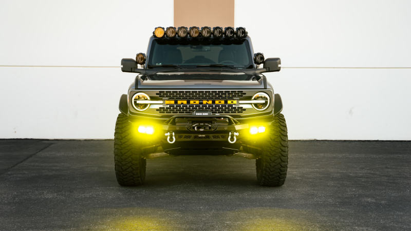 Load image into Gallery viewer, DV8 Offroad 21-23 Ford Bronco Spec Series Front Bumper
