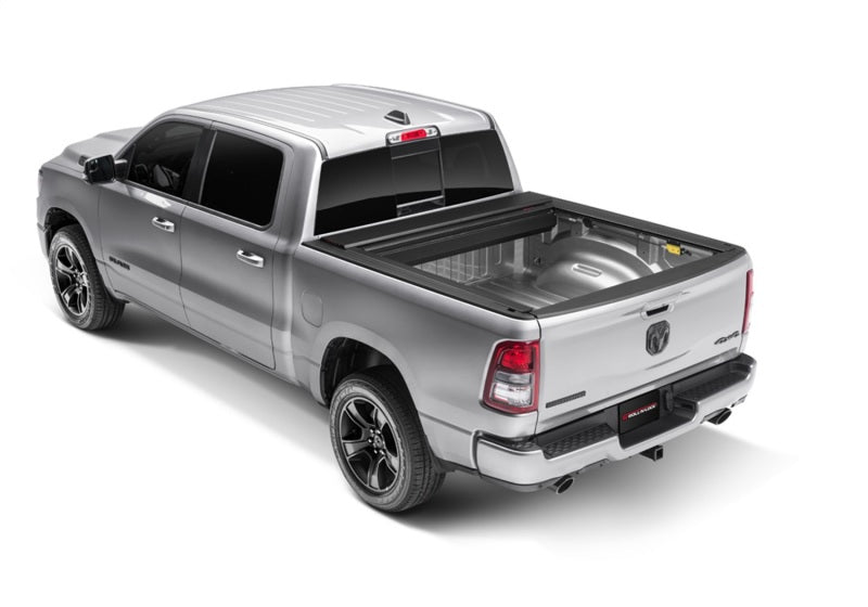 Load image into Gallery viewer, Roll-N-Lock 20-22 Chevrolet Silverado 2500-3500 (82.2in. Bed) E-Series XT Retractable Tonneau Cover
