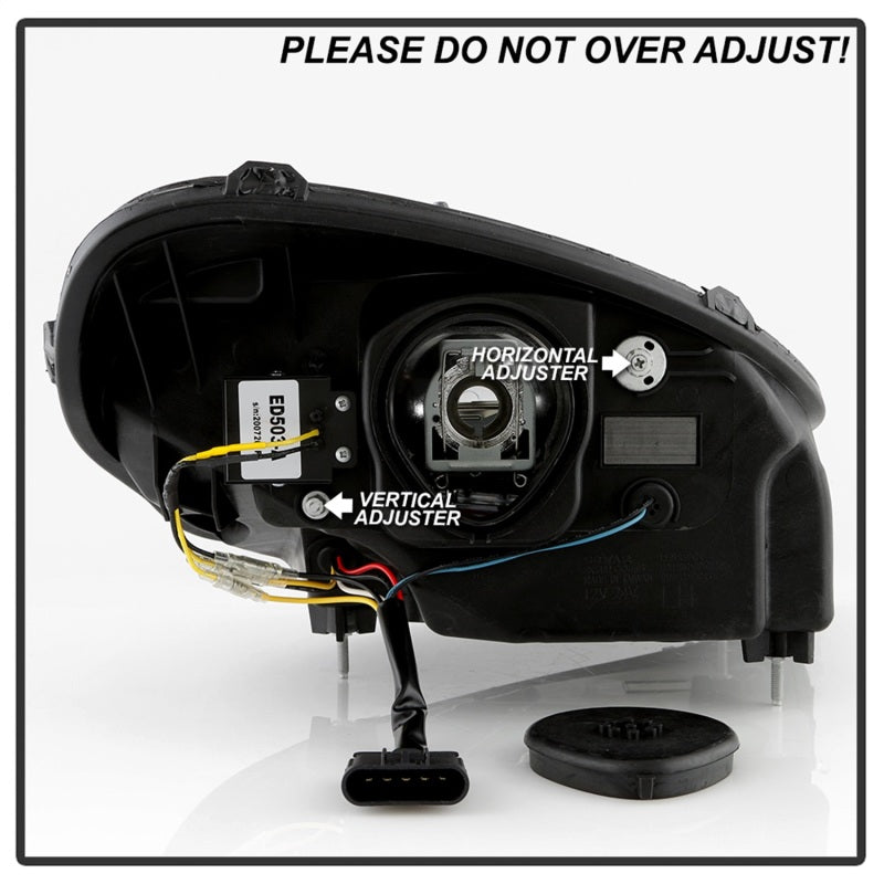 Load image into Gallery viewer, Spyder Signature Series 05-13 Chevrolet Corvette C6 Projector Headlights
