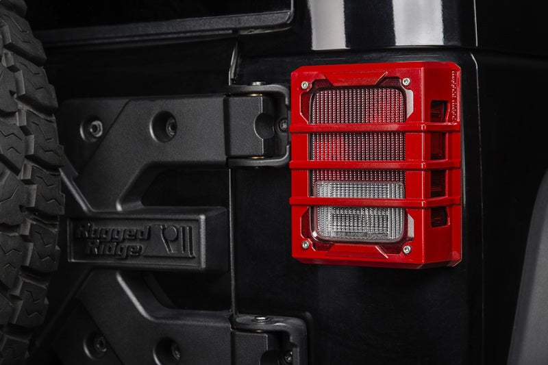 Load image into Gallery viewer, Rugged Ridge 07-18 Jeep Wrangler JK Red Elite Tail Light Guards
