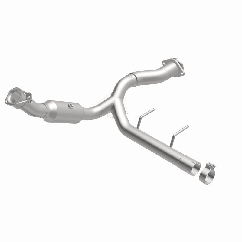 Load image into Gallery viewer, MagnaFlow Right Side Direct Fit Catalytic Converter 15-17 Ford F-150 5.0L
