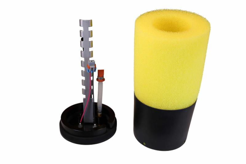 Load image into Gallery viewer, Aeromotive Fuel Pump - Universal - 16-Bolt - 450 - 6-10in Depth
