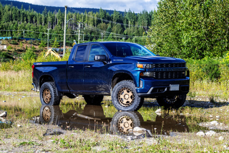 Load image into Gallery viewer, Belltech 19-20 Chevrolet Silverado / GMC Sierra 1500 4WD 4in Suspension Lift Kit w/ Shocks
