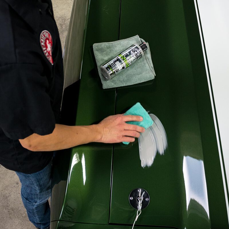 Load image into Gallery viewer, Chemical Guys Slick Finish Cleaner Wax - 16oz
